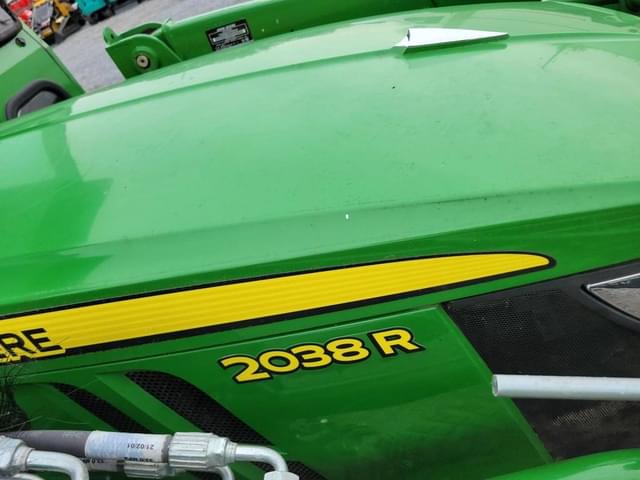 Image of John Deere 2038R equipment image 4