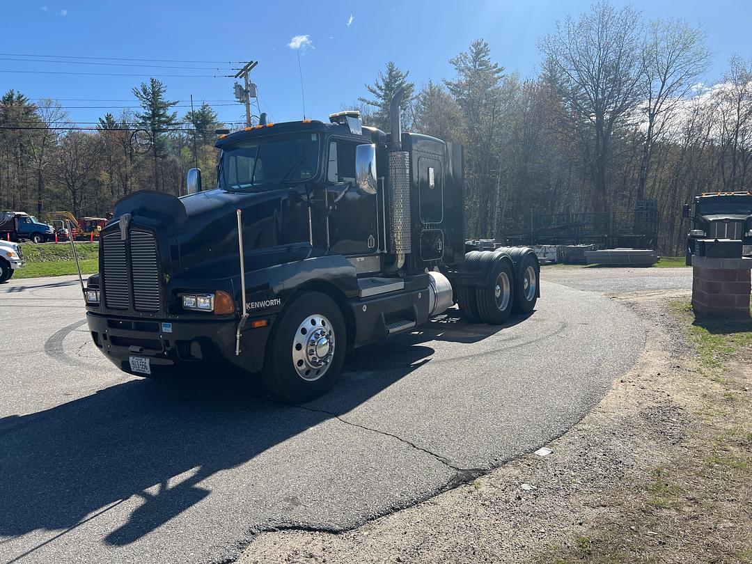 Image of Kenworth T600 Primary image