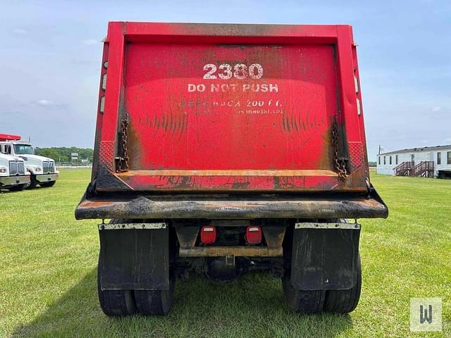 Image of Western Star 4700SF equipment image 4