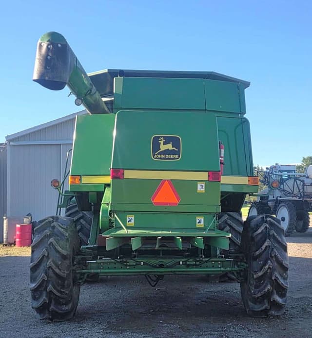 Image of John Deere 9400 equipment image 4