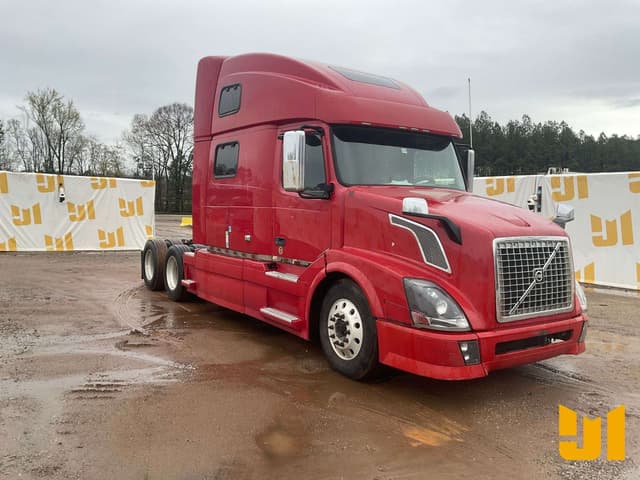 Image of Volvo VNL equipment image 2