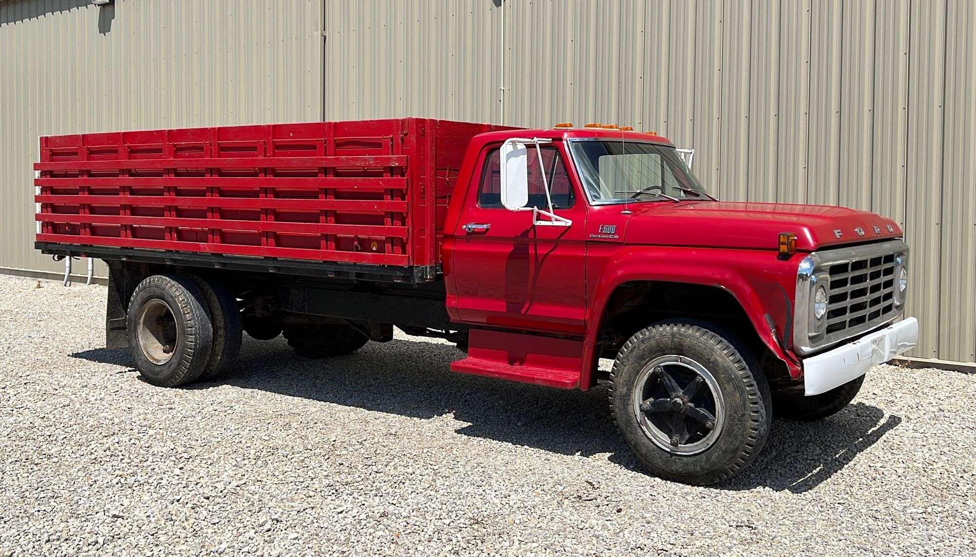 Main image Ford F600