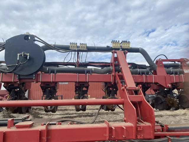 Image of Case IH 1200 equipment image 4