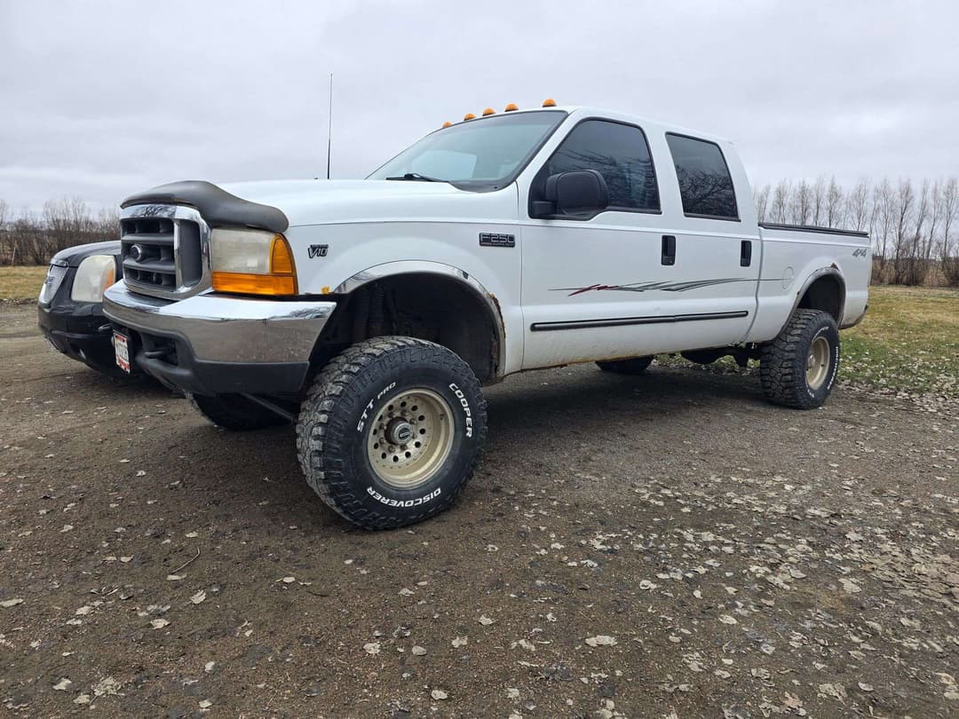 Image of Ford F-250 Primary image