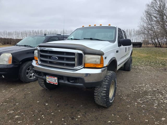 Image of Ford F-250 equipment image 2