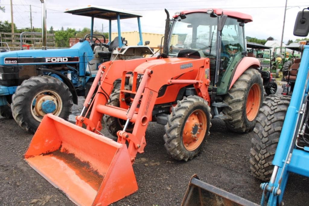 Image of Kubota M7040 Primary image