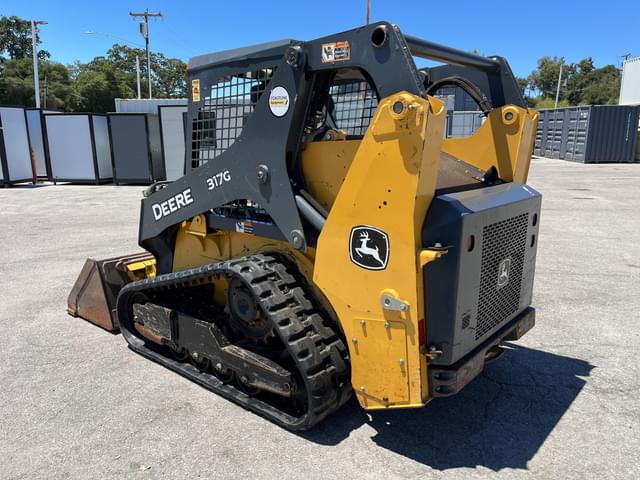Image of John Deere 317G equipment image 3