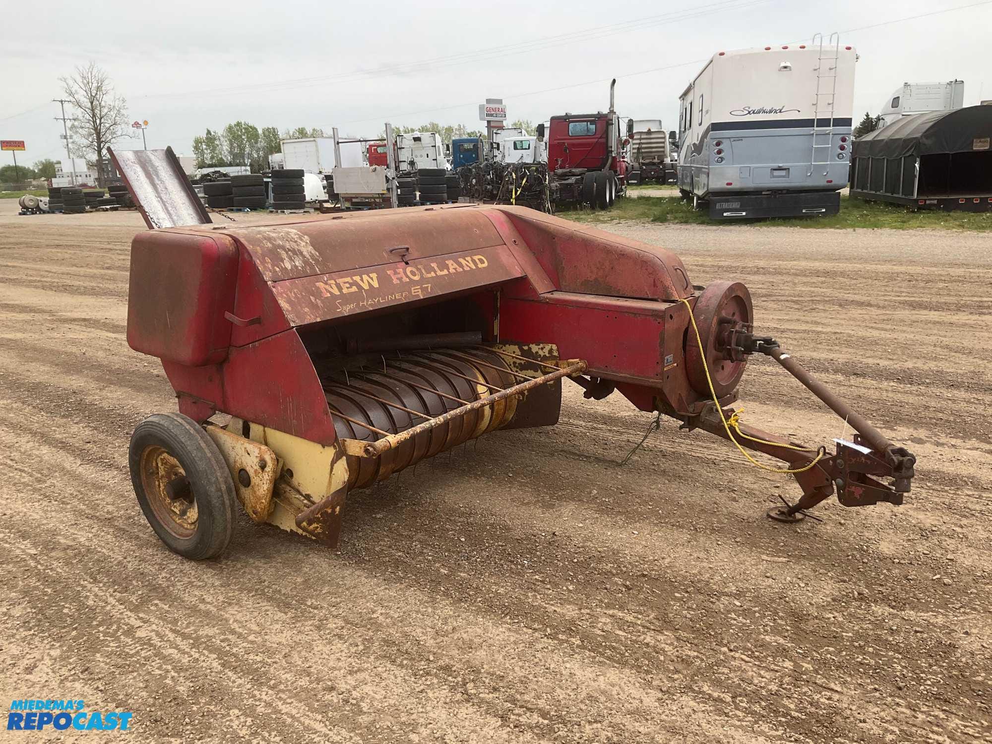 Main image New Holland 67
