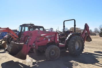 Main image Mahindra 4110