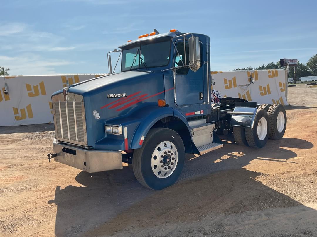 Image of Kenworth T800 Primary image
