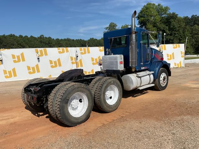Image of Kenworth T800 equipment image 4