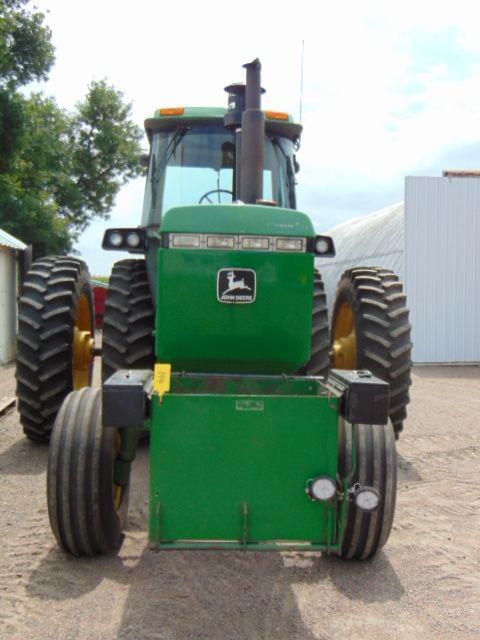 Image of John Deere 4555 equipment image 1