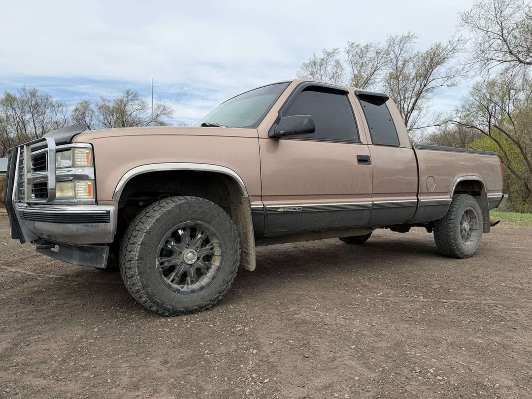 Image of Chevrolet 1500 Primary image