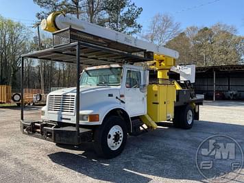 Main image International 4900