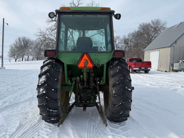 Image of John Deere 4230 equipment image 4