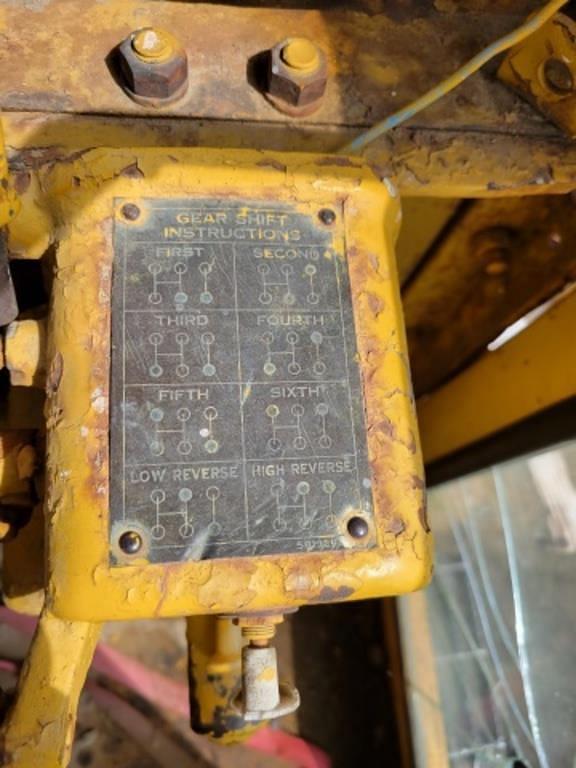 Thumbnail image Caterpillar D318 11