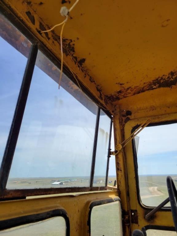 Thumbnail image Caterpillar D318 19