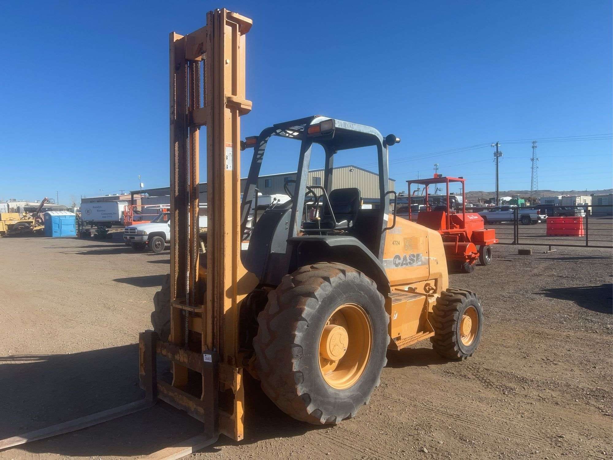 2006 Case 586G Equipment Image0