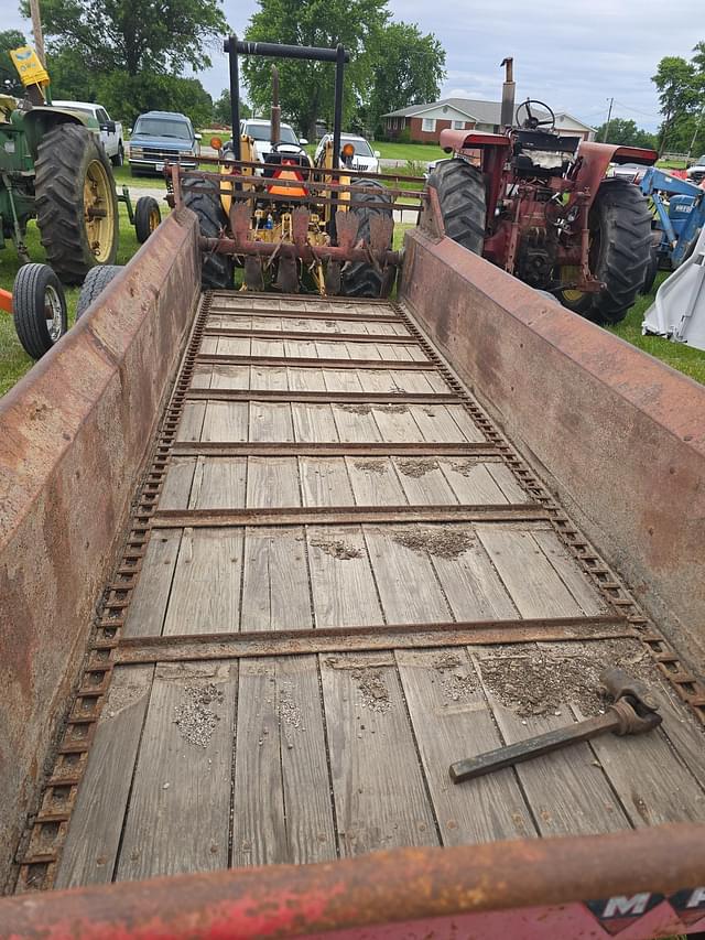 Image of Massey Ferguson 205 equipment image 3