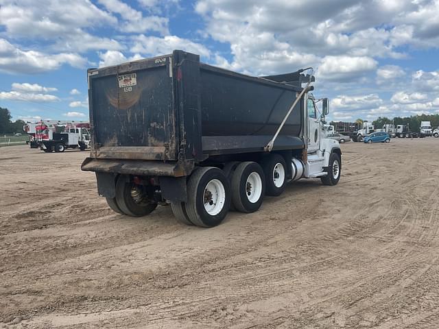 Image of Western Star 4700 equipment image 4