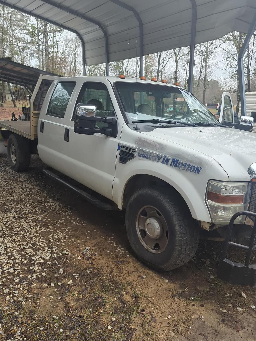 Image of Ford F-250 Primary image