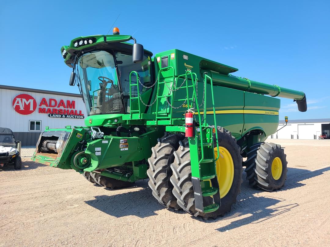 Image of John Deere S680 Primary image