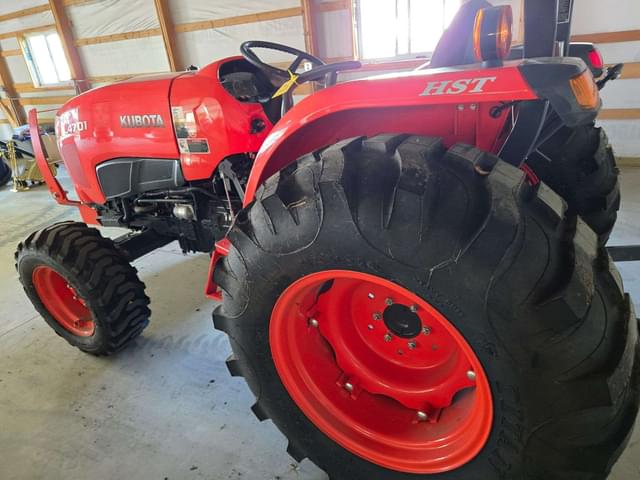 Image of Kubota L4701 equipment image 1