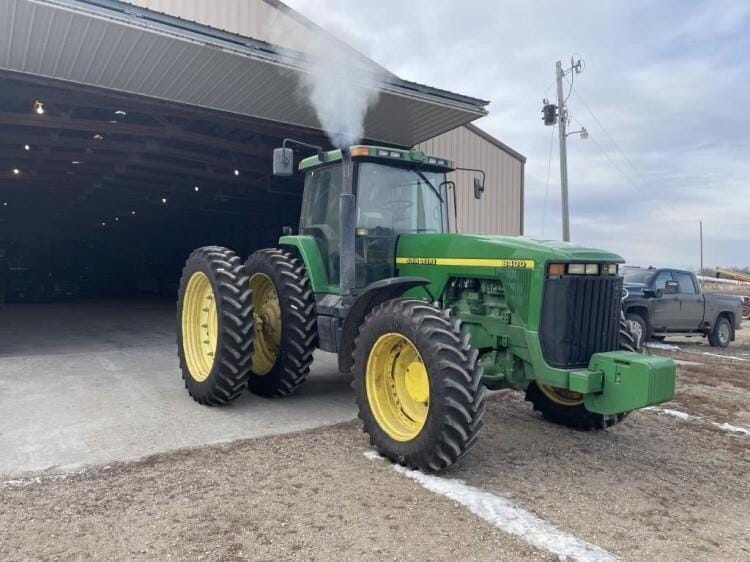 Main image John Deere 8400