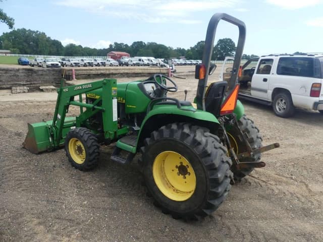 Image of John Deere 4400 equipment image 4