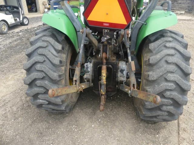 Image of John Deere 4400 equipment image 3