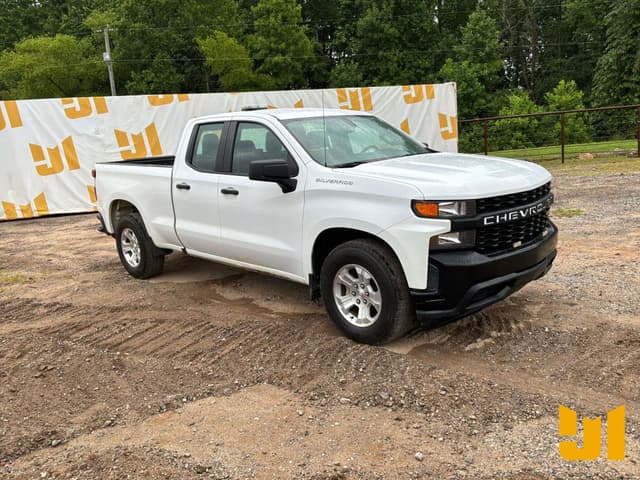 Image of Chevrolet 1500 equipment image 2