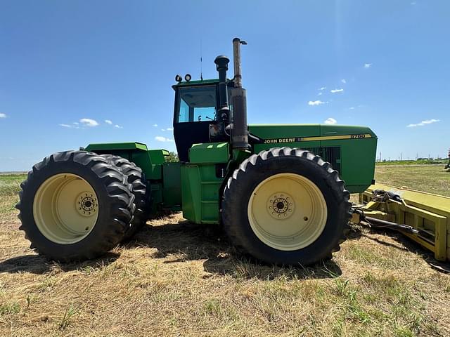 Image of John Deere 8760 equipment image 1
