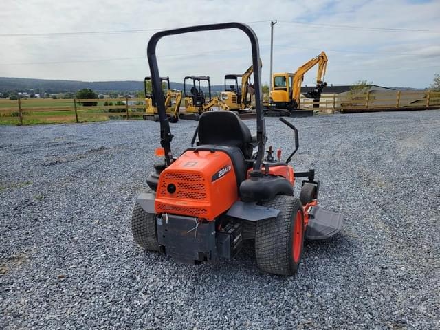 Image of Kubota ZD1211 equipment image 3