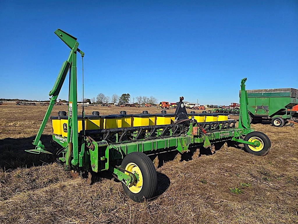 Image of John Deere 1730 Primary image