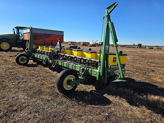 Image of John Deere 1730 equipment image 1