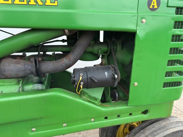 Image of John Deere A equipment image 3