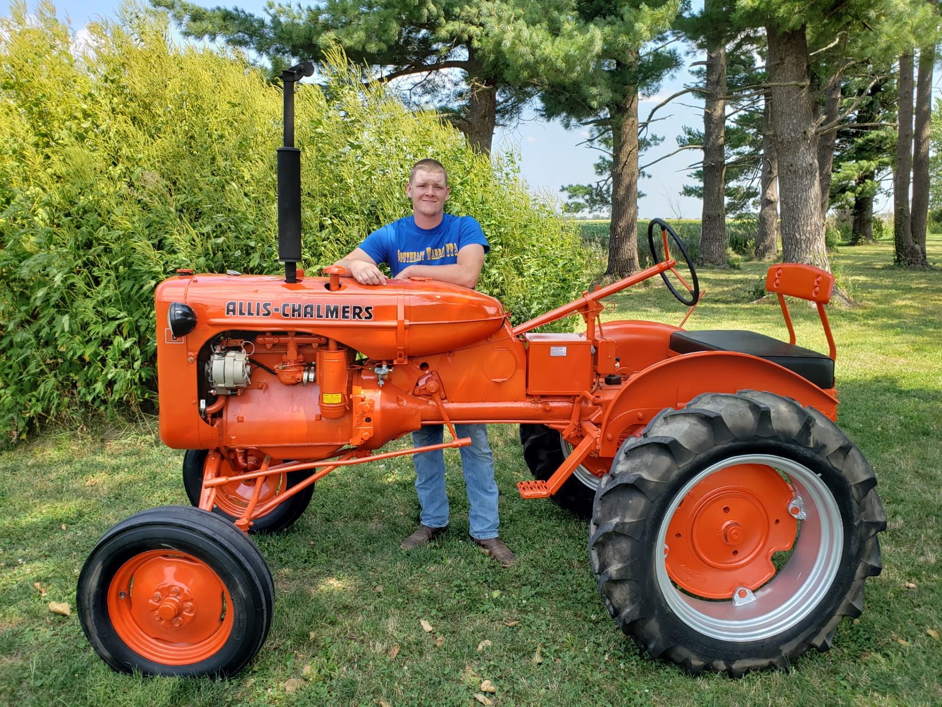 Main image Allis Chalmers B