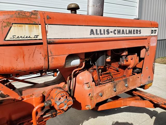 Image of Allis Chalmers D17 equipment image 1