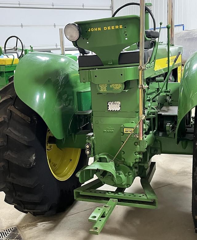 Image of John Deere 720 equipment image 4