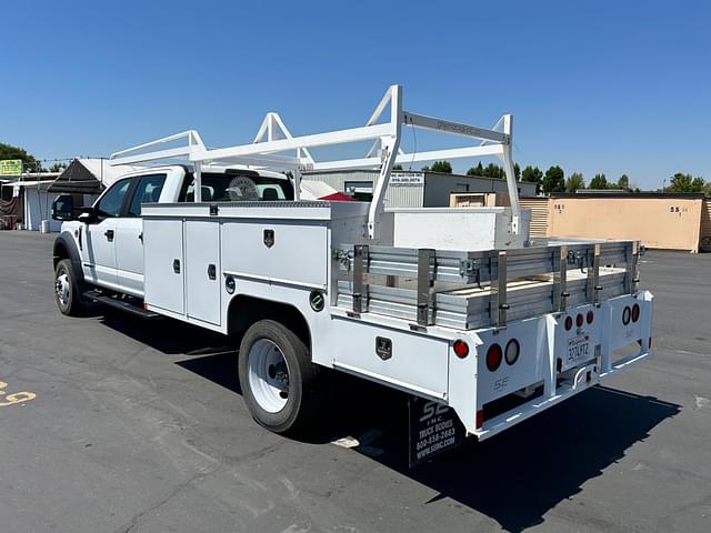 Image of Ford F-450 equipment image 3