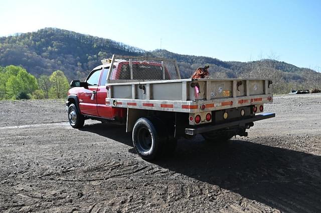 Thumbnail image Chevrolet 3500 3