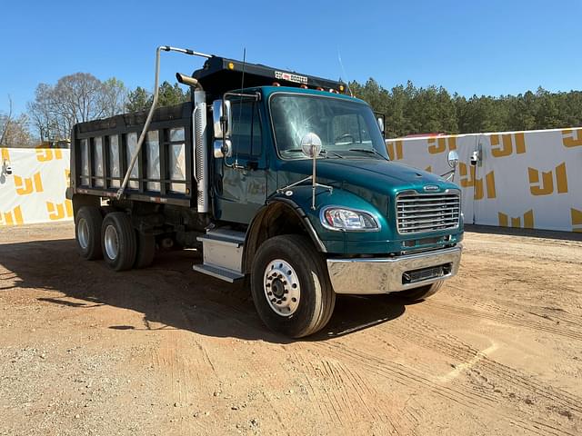 Image of Freightliner M2 equipment image 2