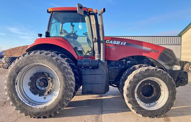 Image of Case IH Magnum 290 equipment image 2