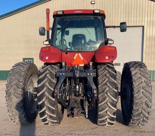 Image of Case IH Magnum 290 equipment image 3