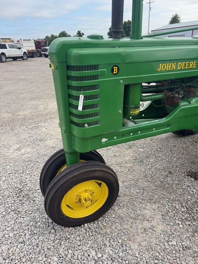 Image of John Deere B equipment image 3