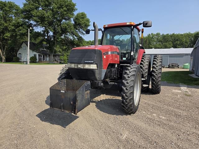Image of Case IH MX200 equipment image 4