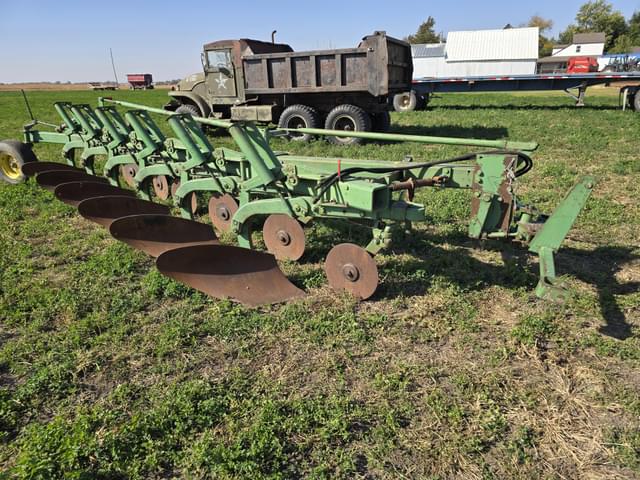 Image of John Deere A2500 equipment image 1