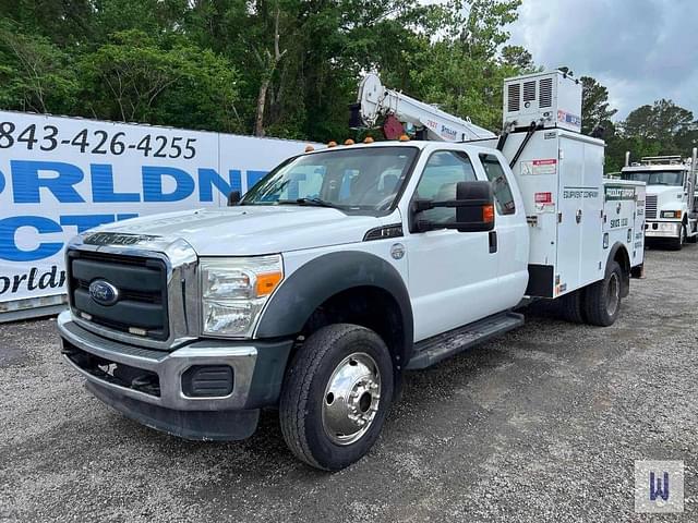 Image of Ford F-550 equipment image 1