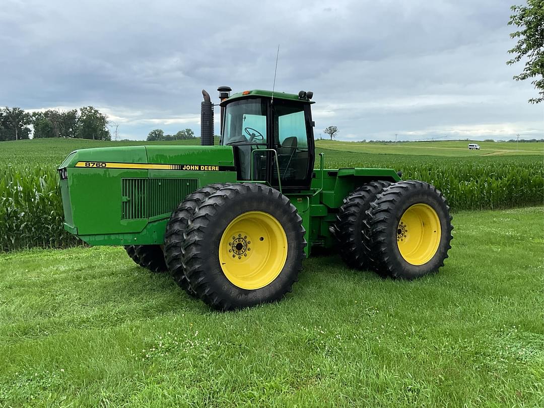 Image of John Deere 8760 Primary image
