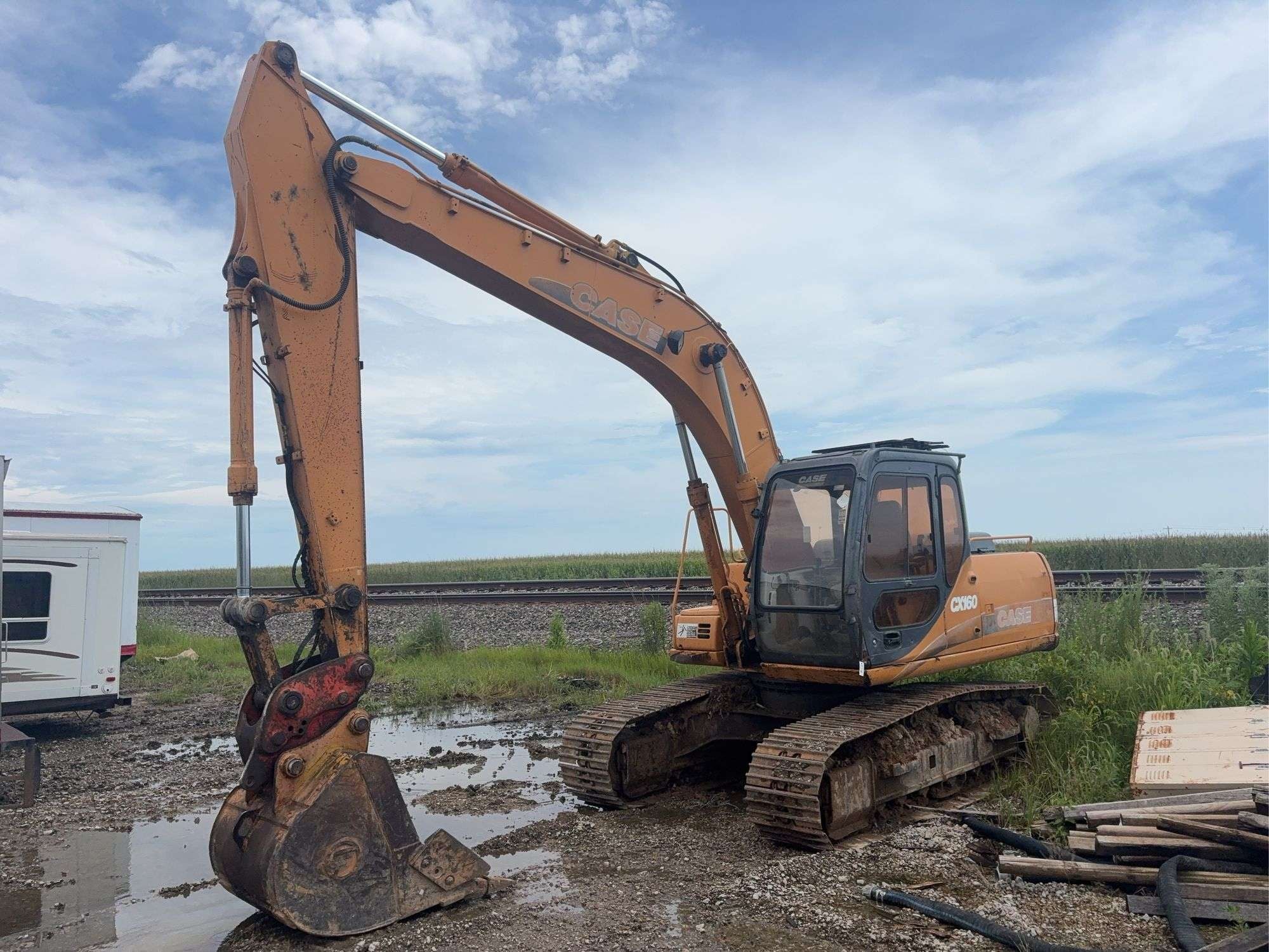 Case CX160 Equipment Image0
